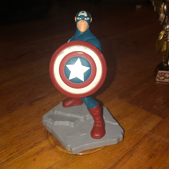 Captain America Disney Infinity - Picture 1 of 1